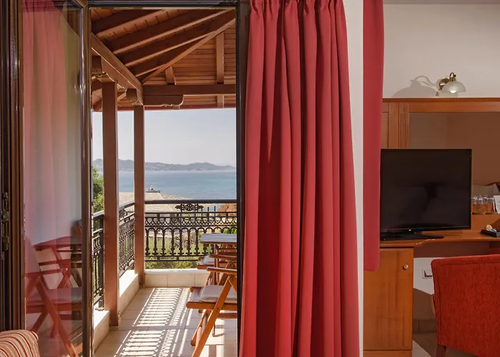 Pyrgos Boutique & 2*
