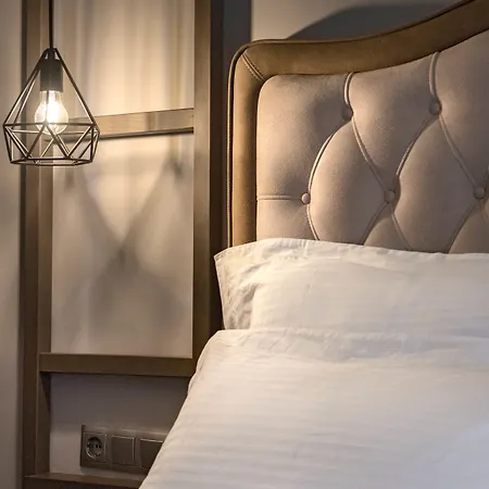 호텔 Pyrgos Boutique & 오라누폴리