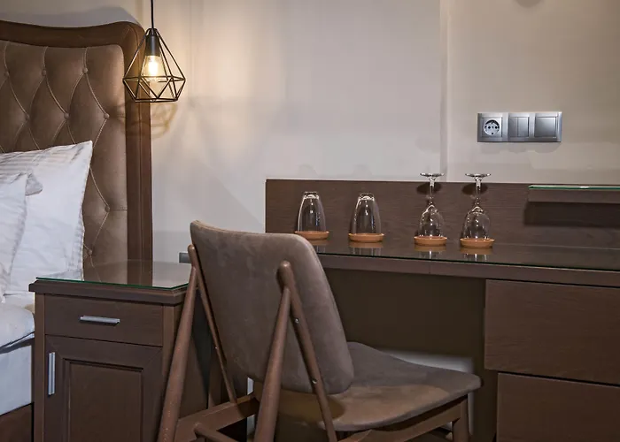 Hotel Pyrgos Boutique & 2*